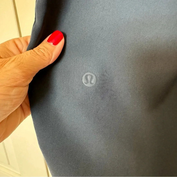 Lululemon On The Fly Pants‎ Mid Rise Work Relaxed Crop True Navy Blue 10 - Picture 7 of 9